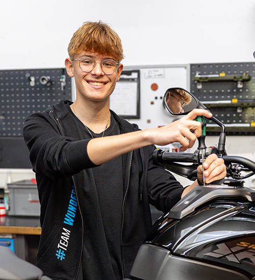 Hechler Motor - Emilian Schwindt